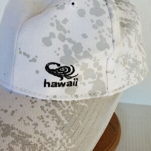 Surfware Hawaiian Classics White Gray Splatter Design Buckle Back Cotton Cap Hat